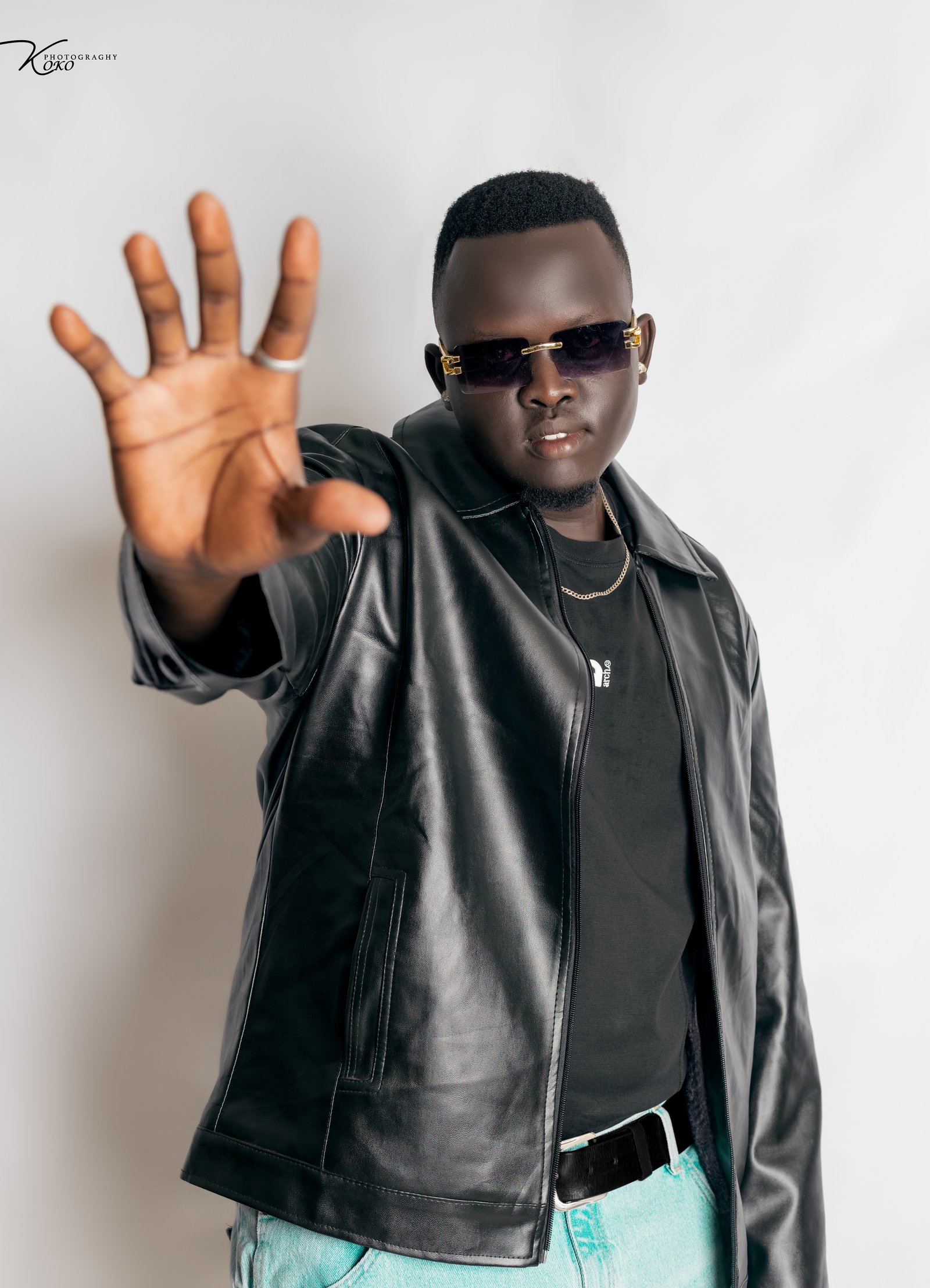 DJ portrait